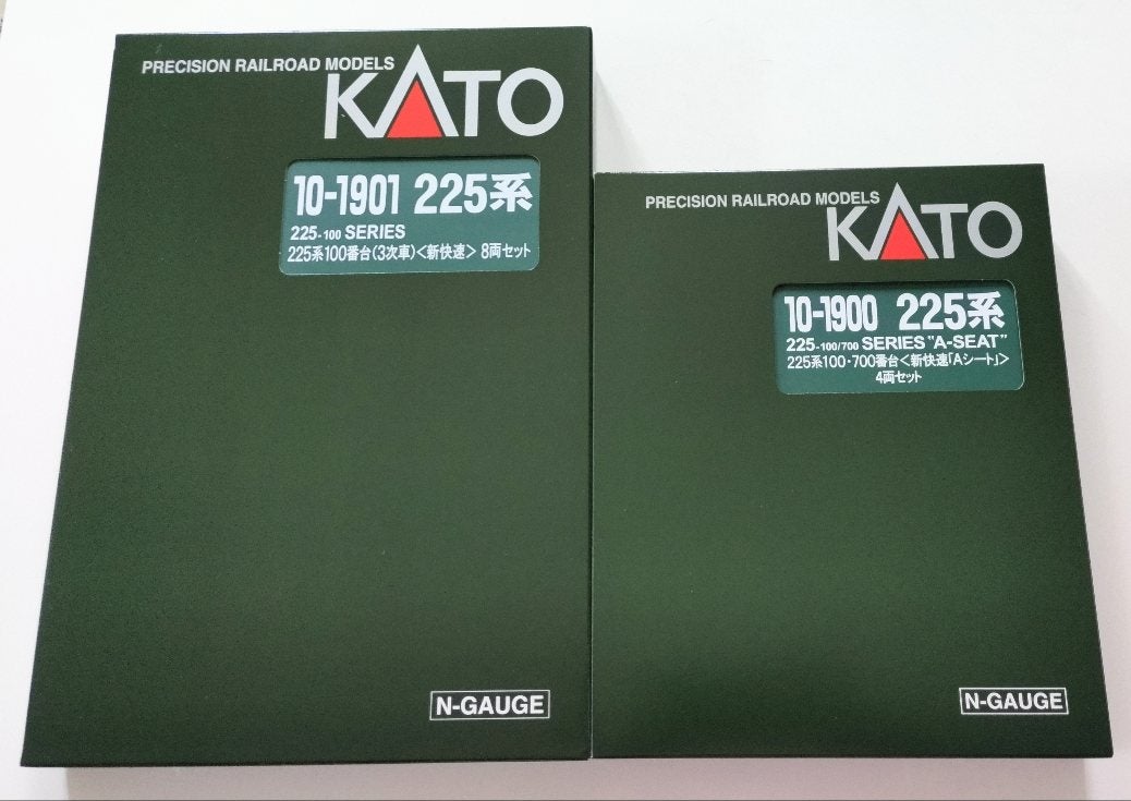 KATO 10-1900 10-1901 225系 100・700番台 新快速 「Aシート」入線