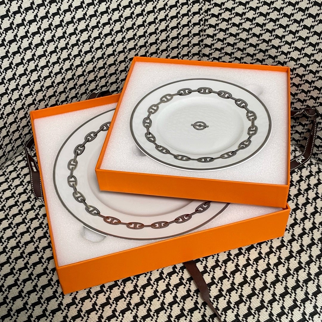 エルメス☆シェーヌダンクルの食器 | kohakuの自転車操業子育て日記