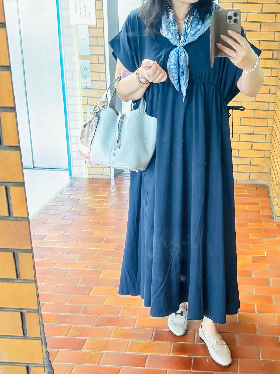 エルメス ツイリーリング「ミニトリオ」をカレ70に | ゆきこ：1、2、3、4