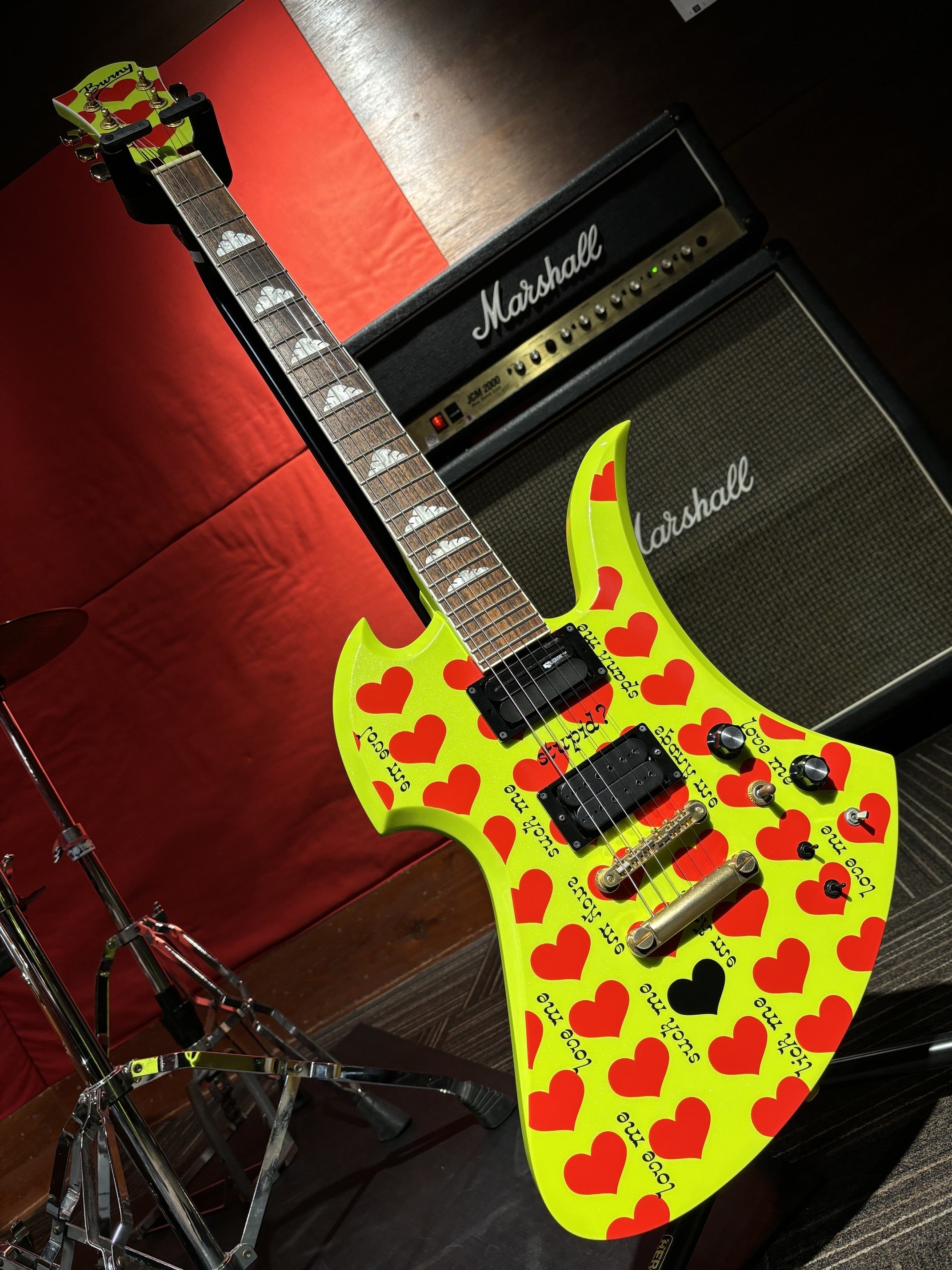 Burny グリーンハート スルーネック加工 モッキンバード MG hide Burny