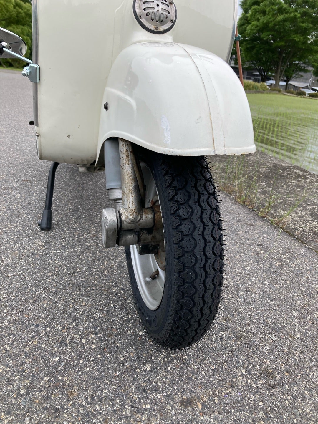 ノマド】ベスパ50s タイヤ3本セット売り ノマド】ベスパ50s タイヤ3本