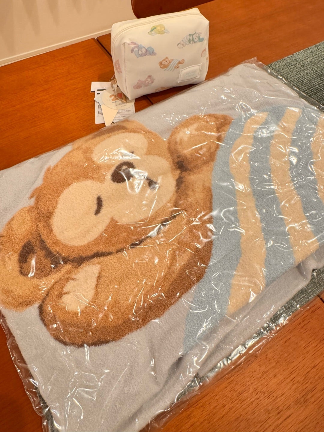 ディズニー ダッフィー ブランケット ジェラートピケ ニット