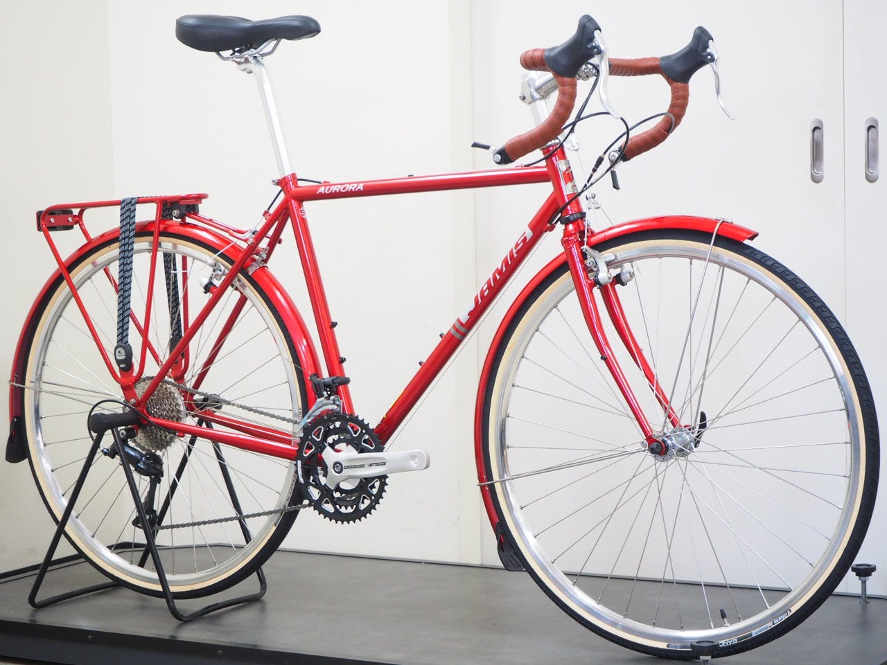 JAMIS(ジェイミス)の特価バイク続々！ユニークなバイクAURORA