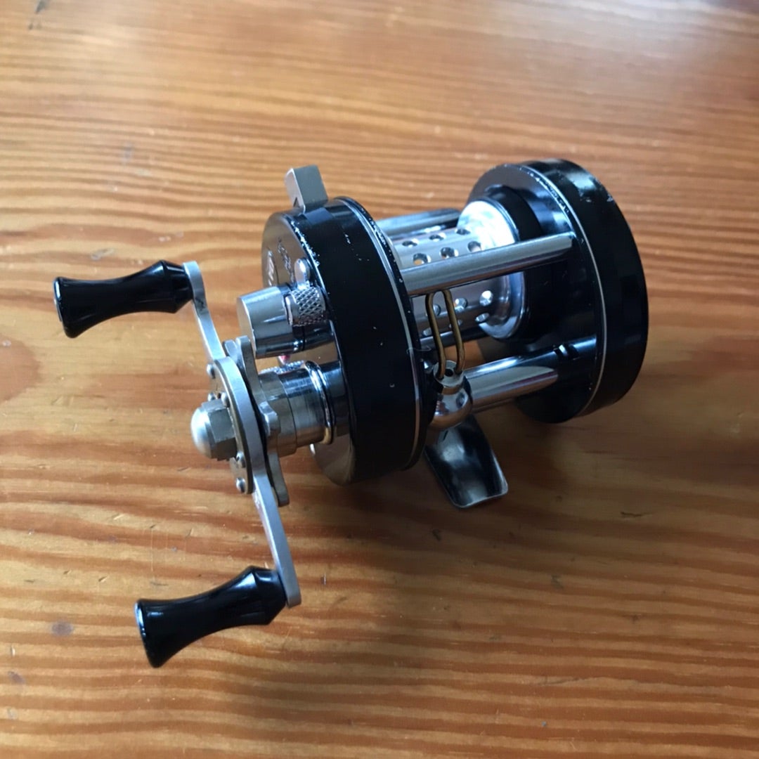 貴重なアンバサダー2500C | 流山ルアーズのブログ 《トップウォーター