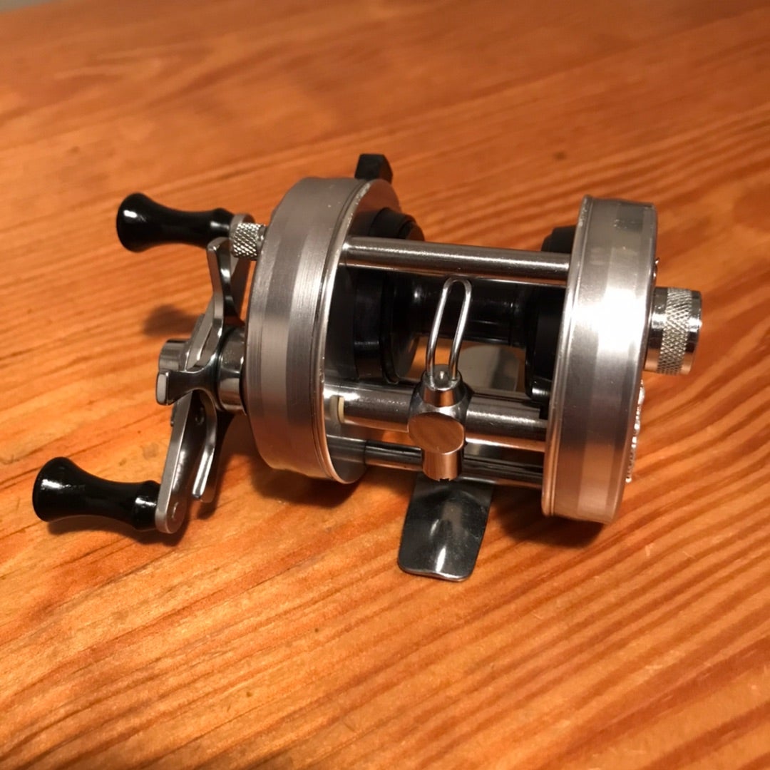 貴重なアンバサダー2500C | 流山ルアーズのブログ 《トップウォーター