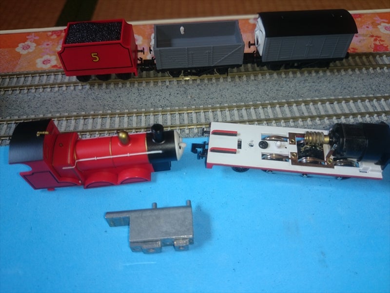 祝！ TOMIX トーマスシリーズ旧製品 きかんしゃジェームス 入線