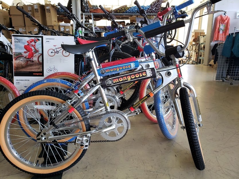 福岡Mon マングース カリフォルニアスペシャル BMX SKYWAY 福岡Mon