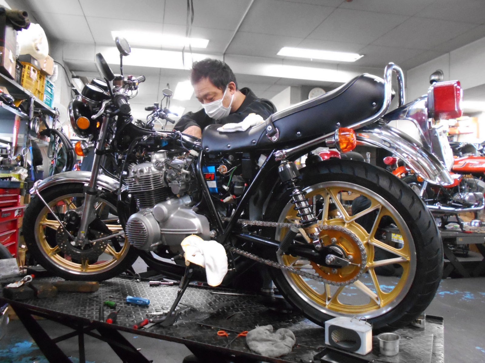 セブンスター・キャストホイール！ ホンダ CB400F 神奈川県 飯嶋様