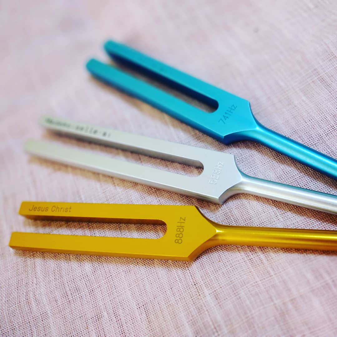 チューナー 153Hz マドモアゼル愛ハンマー付き 153Hz 重し付き