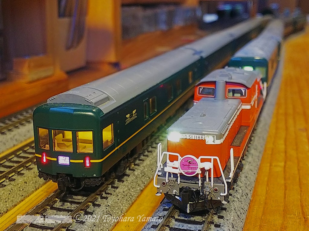 24系トワイライト編成 室内灯の色目調整と減光 | 重単5175 ～鉄道模型