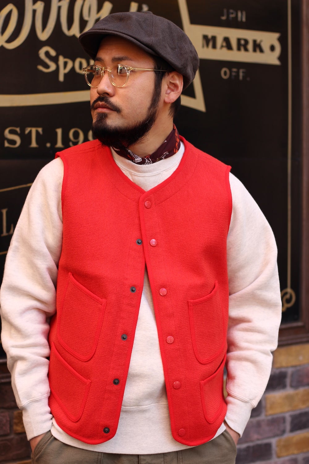 新品 YAMANE BROWN'S BEACH JACKET 赤ベスト 新品 YAMANE BROWN'S