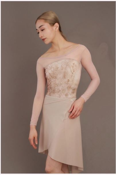 美品】unoa ウノア レオタード 130〜140 スティナ stina 美品】unoa