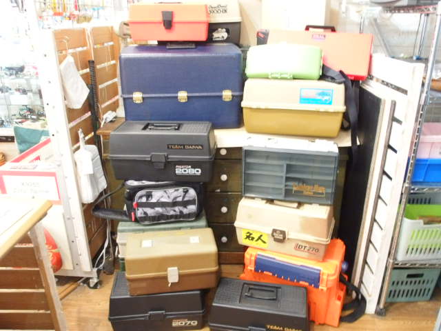 オールド , ちょい古 , 新しいの タックルボックス いっぱい入荷しま