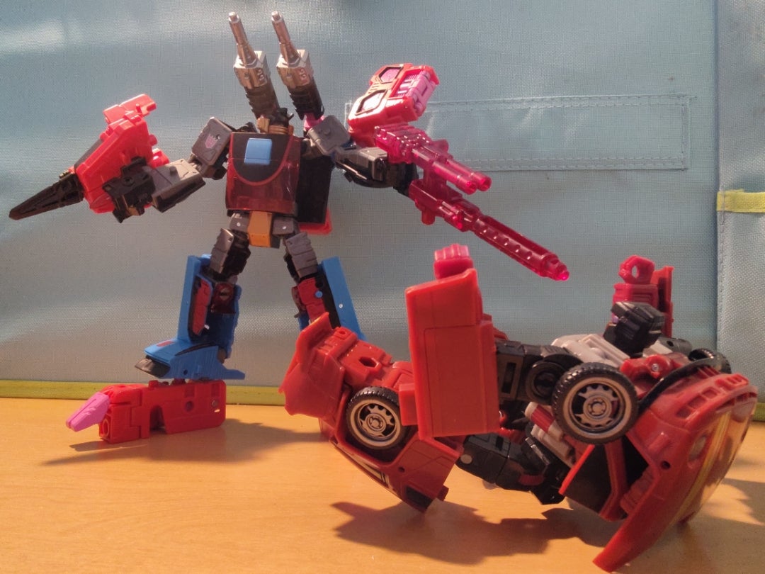 トランスフォーマー】シャッタードグラス スライサー＆エクソスーツ