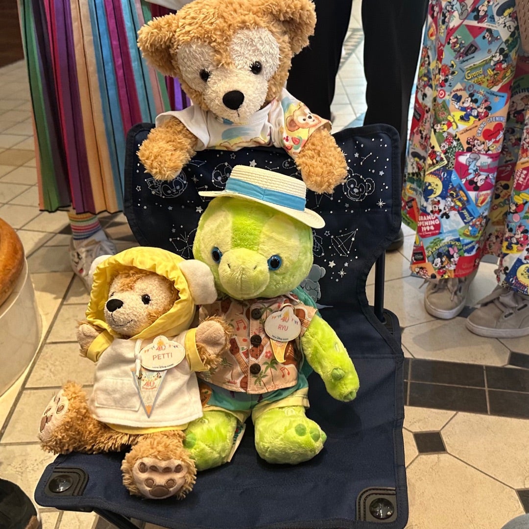 サマーナイト・メロディーのアウトドアチェアだね♪ | ダッフィーしゃ