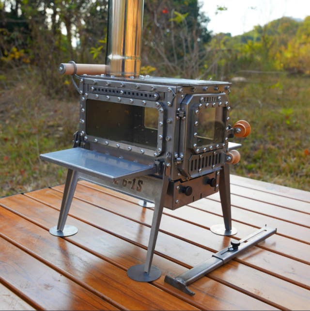 第二弾】炎がより大きく、鮮やかに。三面ガラス窓で炎を楽しむミニ薪