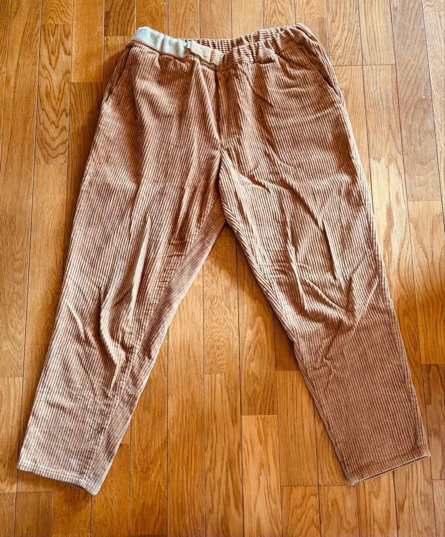 2026年最新】COMOLI コーデュロイ ワークパンツの人気アイテム - メルカリ