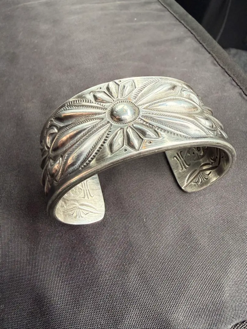 2026年最新】ヘビーゲージ バングルの人気アイテム - メルカリ