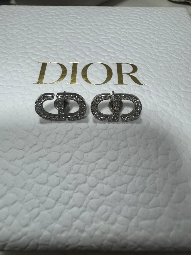 2026年最新】PETIT cd ミニ スタッドピアスの人気アイテム - メルカリ