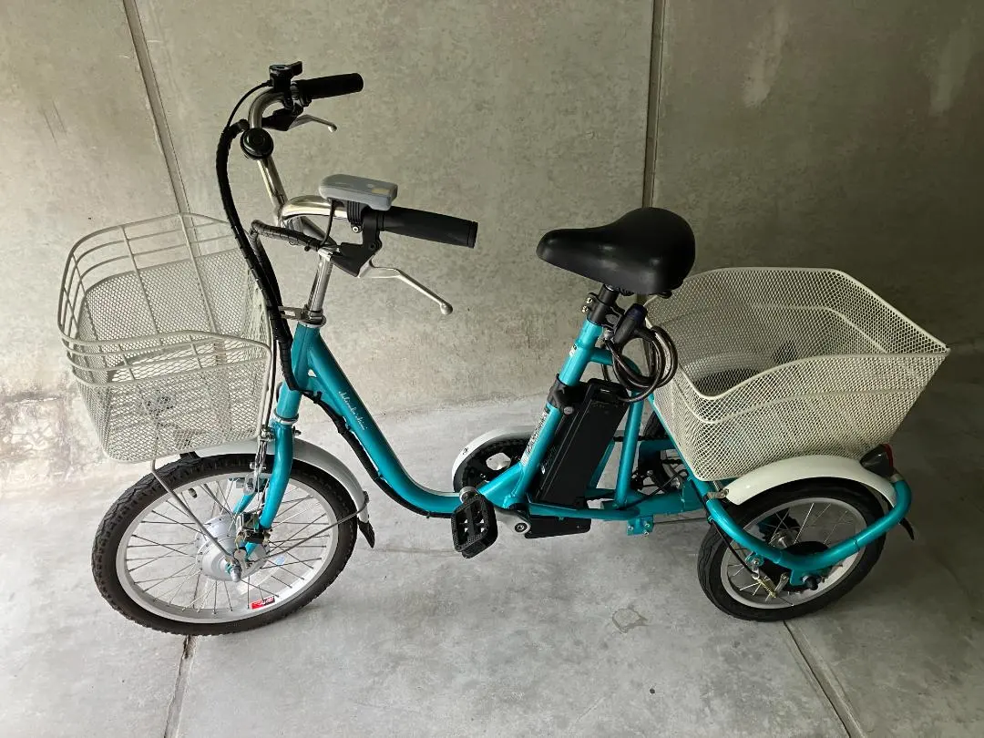 2026年最新】特徴：完成品 三輪車の人気アイテム - メルカリ