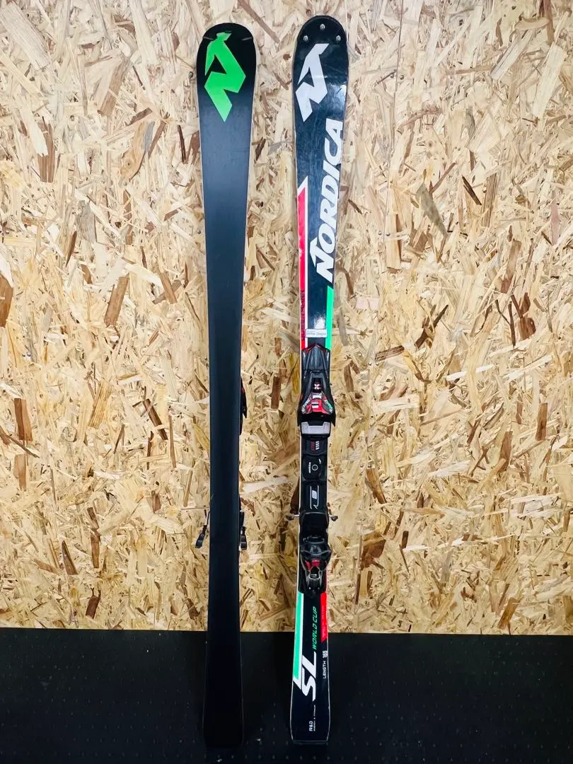 ノルディカ SL 136cm J World Cup