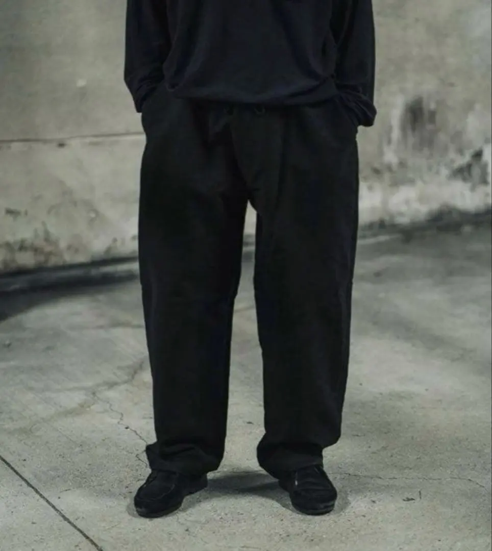 2026年最新】comoli モールスキン ドローストリングパンツの人気