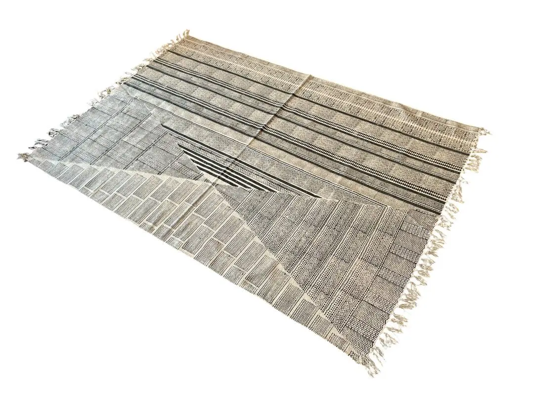 2026年最新】unico ラグ 140×200の人気アイテム - メルカリ