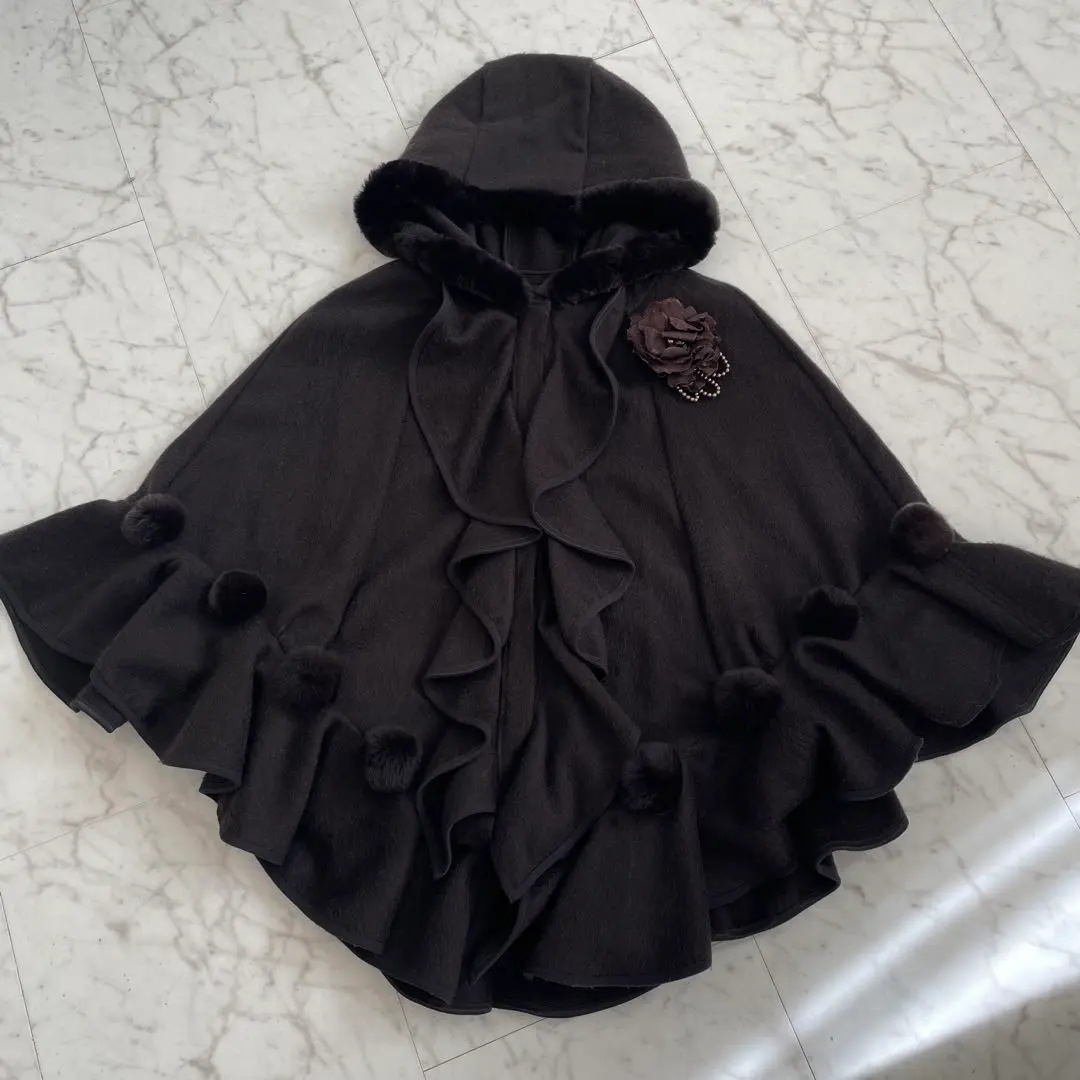 2026年最新】TO BE CHIC ポンチョ・ケープコートの人気アイテム - メルカリ