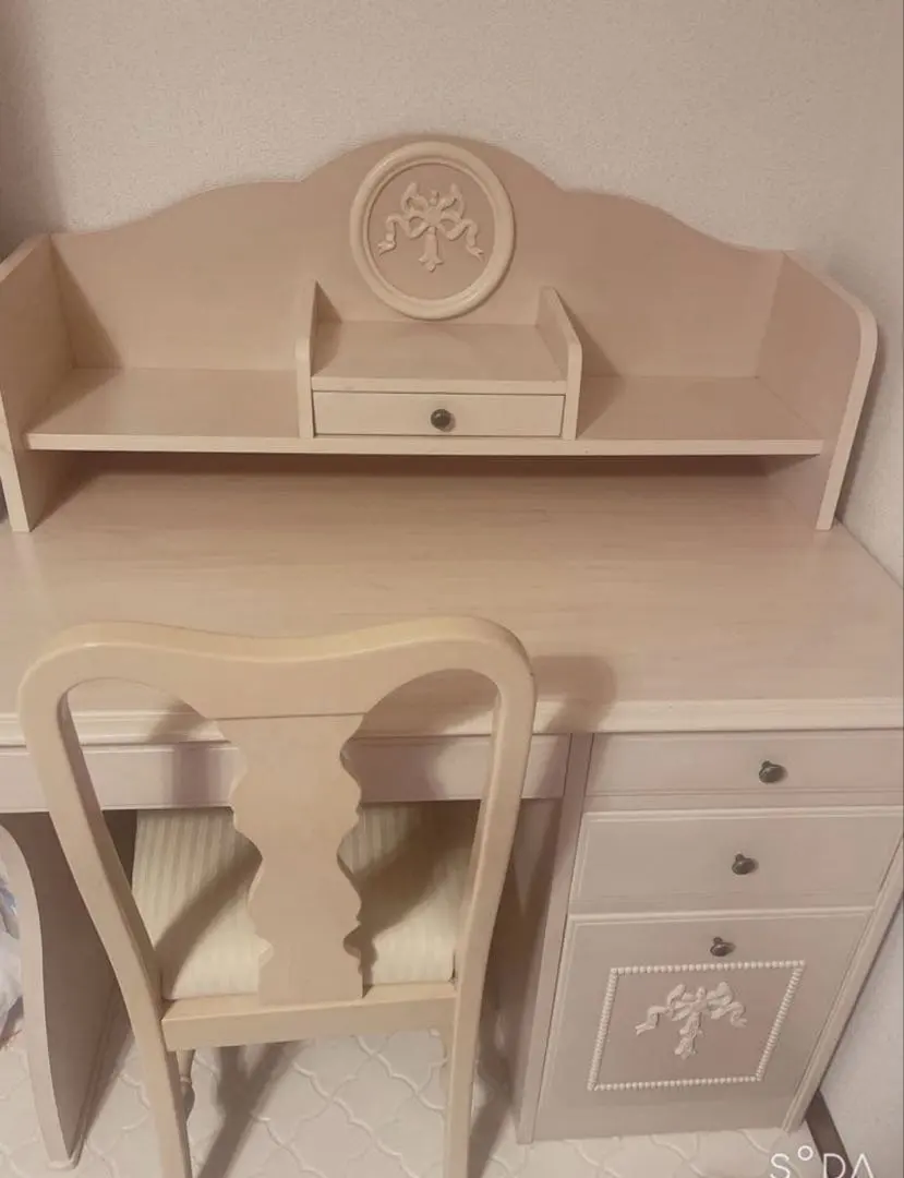 2026年最新】ドレッサー ローラアシュレイの人気アイテム - メルカリ