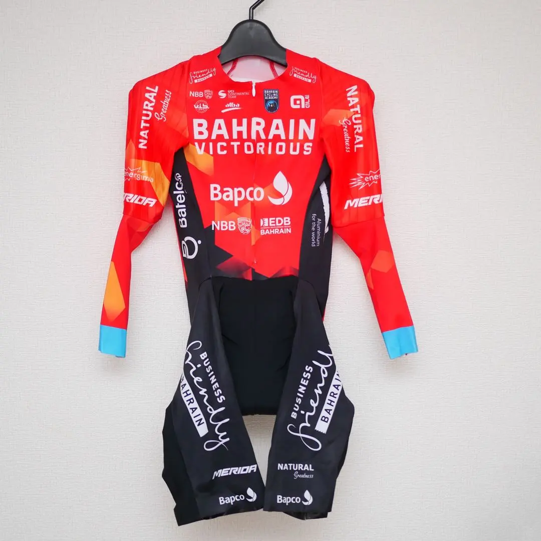 2026年最新】バーレーン・ヴィクトリアスの人気アイテム - メルカリ