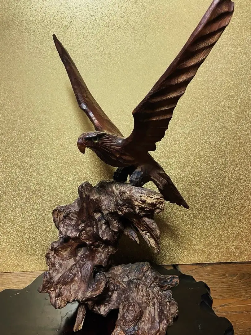2026年最新】鷹の置物木彫りの人気アイテム - メルカリ