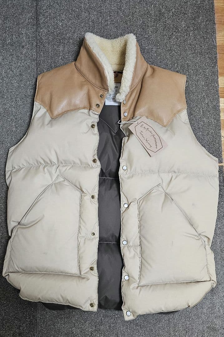 ロッキーマウンテンフェザーベッド、クリスティー38超美品タグ付き。 ロッキーマウンテンフェザーベッド、クリスティー38超美品タグ付き