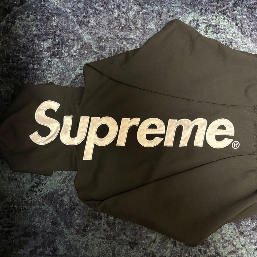 値下げ可能】Supreme パーカー 黒 Mサイズ - メルカリ