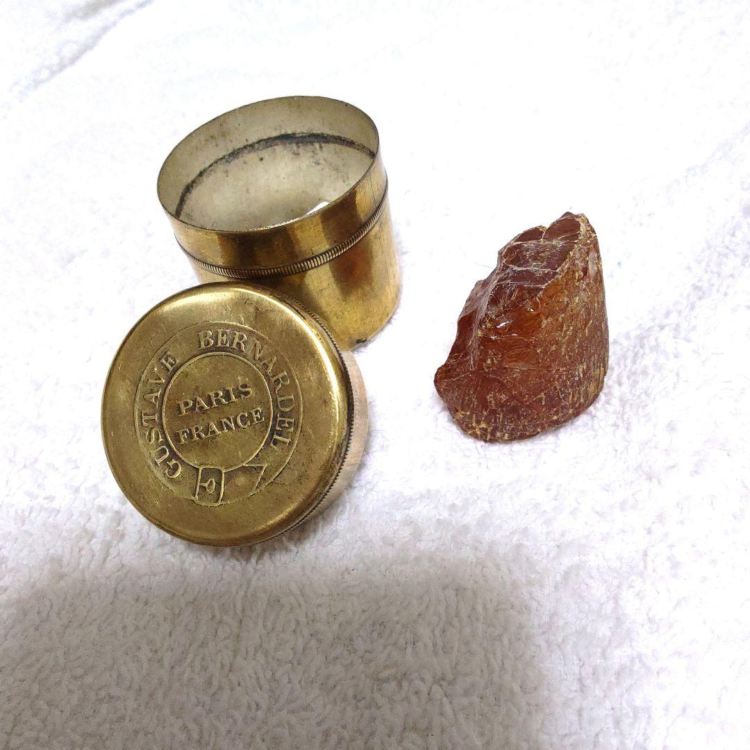 缶ベル 松脂 廃盤ベルナルデル バイオリン 缶ベル① ベルナルデル バイオリン 松脂 Leon bernardelの通販 by tum