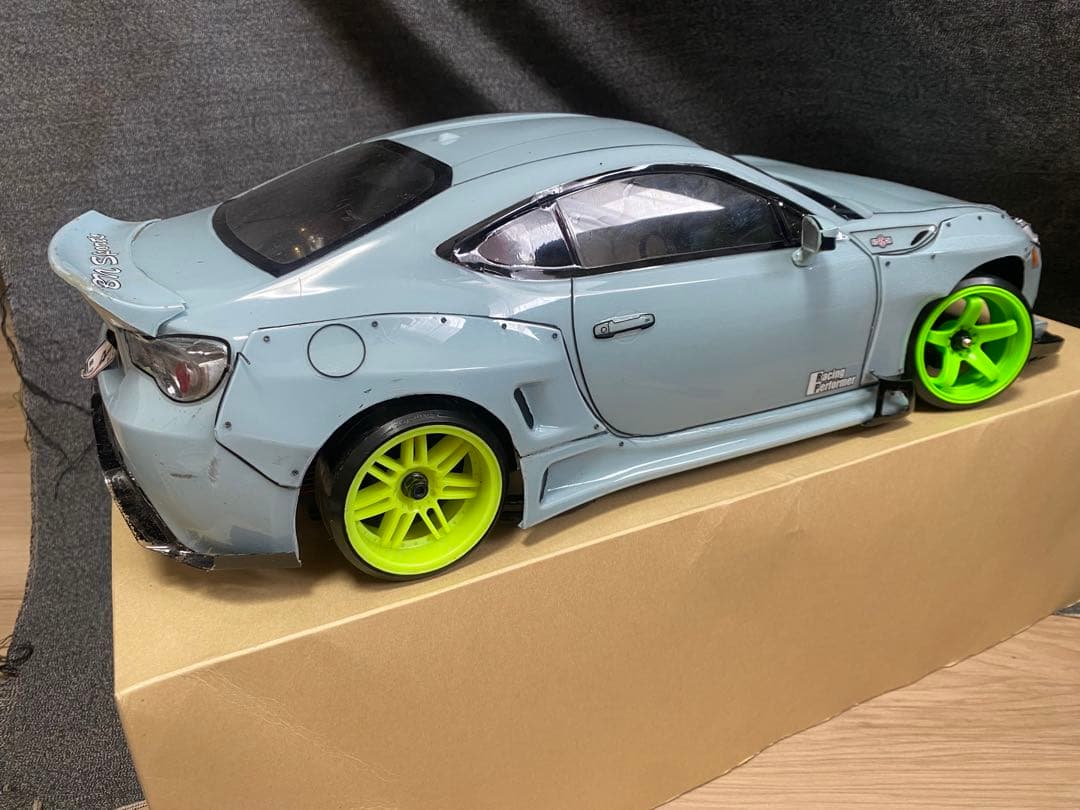 ラジコンタミヤ86ボディ アディクションワイドボディキットインナー