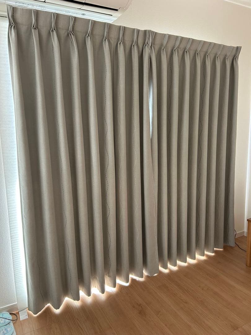 unico TUUVA(トゥーヴァ) オーダーカーテン 両開き2枚 - メルカリ