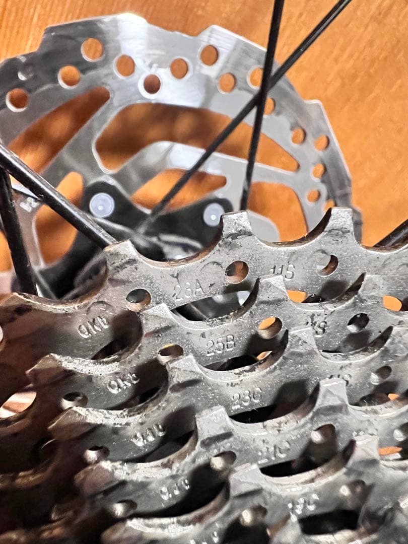 MAVIC AKSIUM disc 走行100km程度 - メルカリ