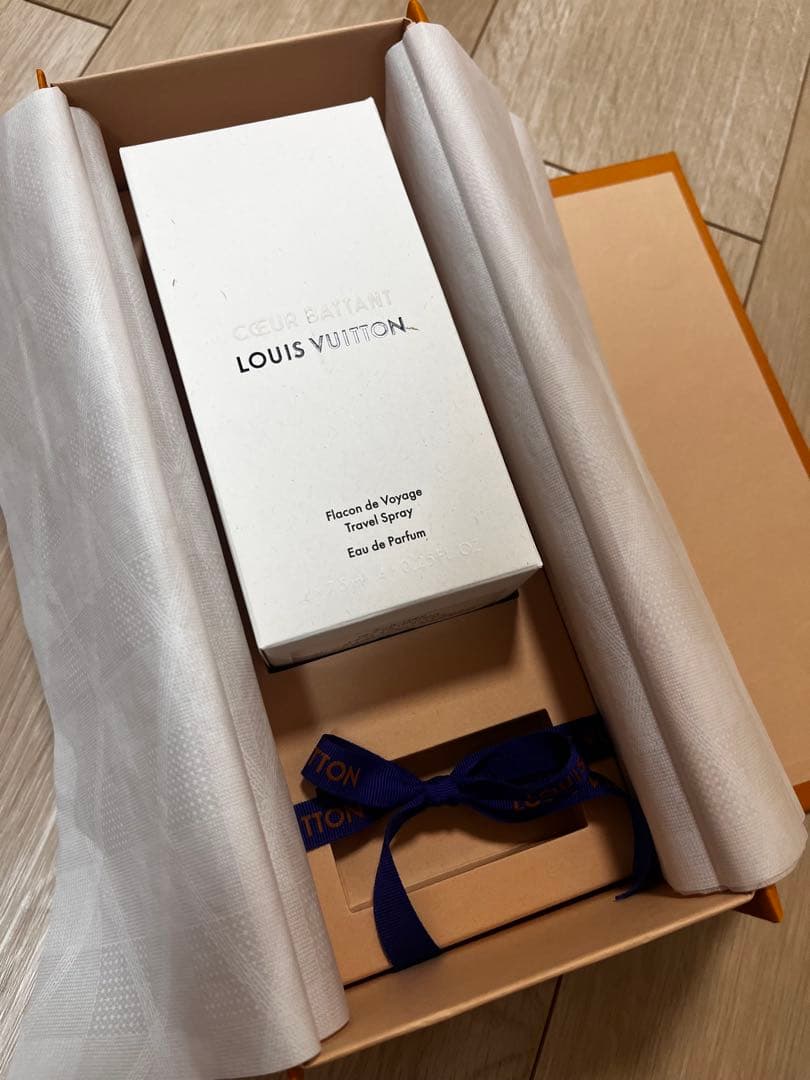 LOUIS VUITTON クール・バタン ルイ・ヴィトン“旅”がテーマの新フレグランス「クール・バタン」雄大な