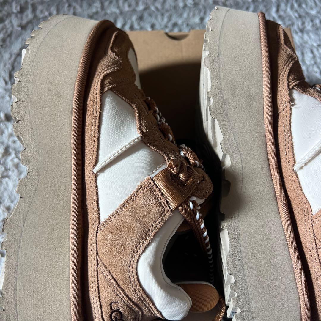 UGG ASTROMEL スニーカー 7 (38)24.0cm