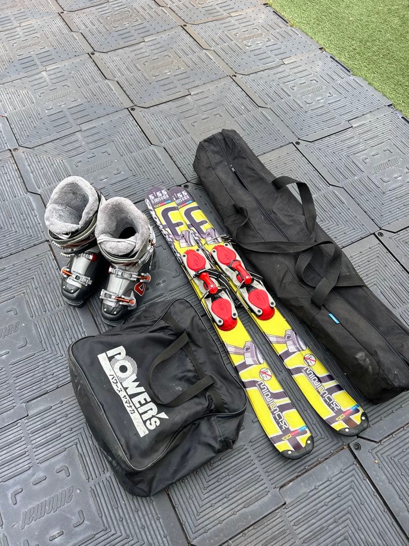 サロモンショートスキー　スキーブーツ2点セット サロモンショートスキー スキーブーツ2点セット サロモンショート