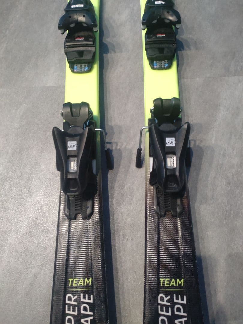 ヘッド スーパーシェイプチーム R 22-23年モデル 117センチ 2026年最新