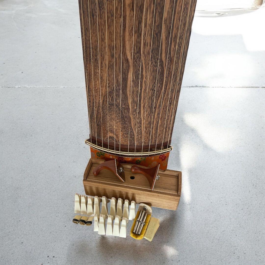 琴 筝 13弦 オレンジ飾り 鶴の絵 猫足 ヴィンテージ 木製