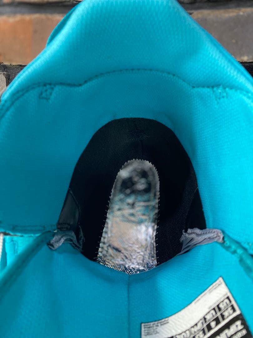 BURTONスノーボードブーツ キッズ Zipline Boa 23.0cm