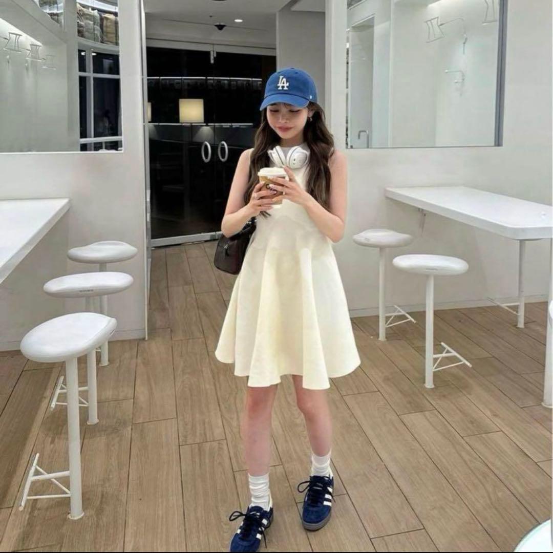 【THE TOE】NOMAD SLEEVELESS FLARE ONEPIECE Reims Flare Onepiece – THE TOÉ