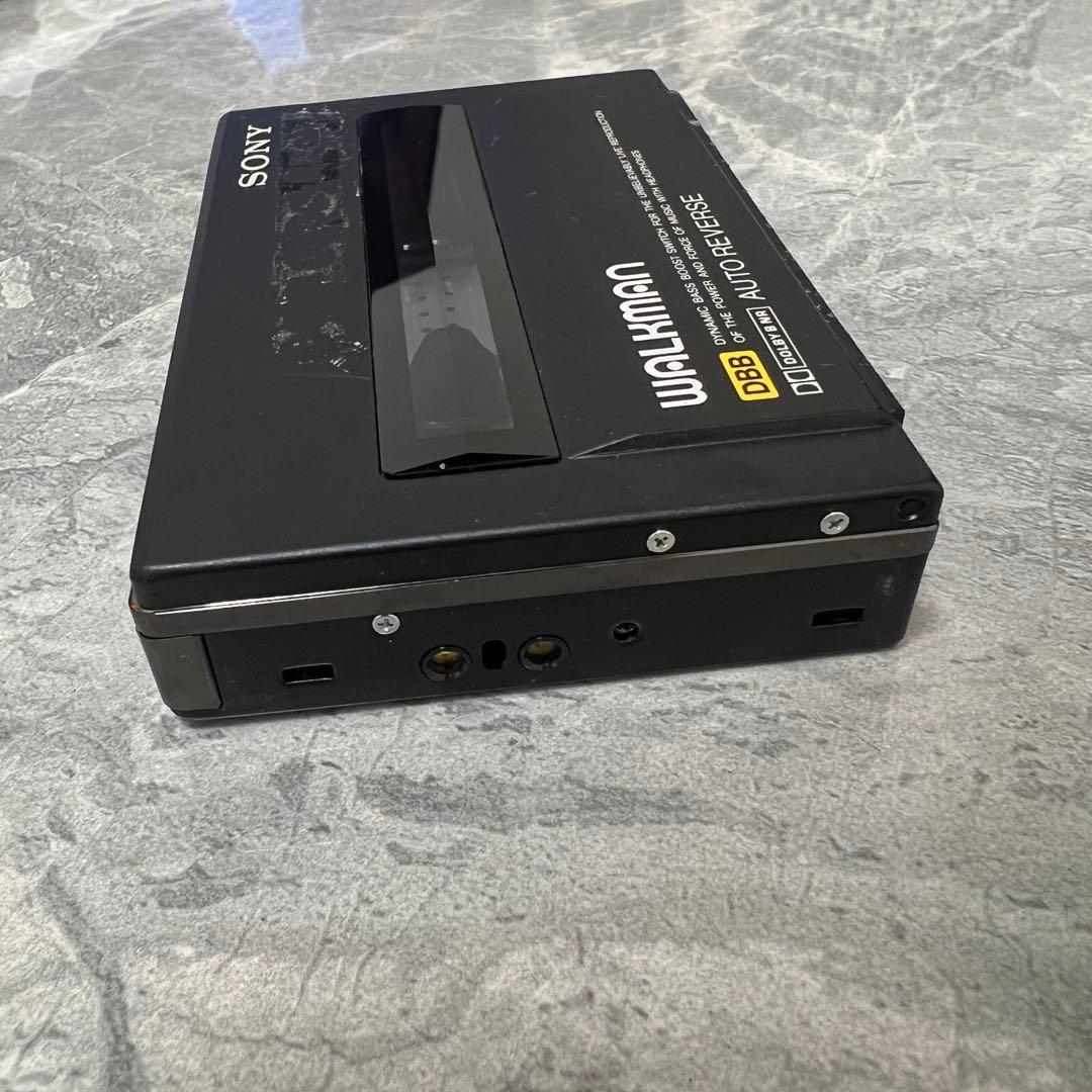 SONY カセットウォークマン WALKMAN WM-150 外観カバー付き - メルカリ