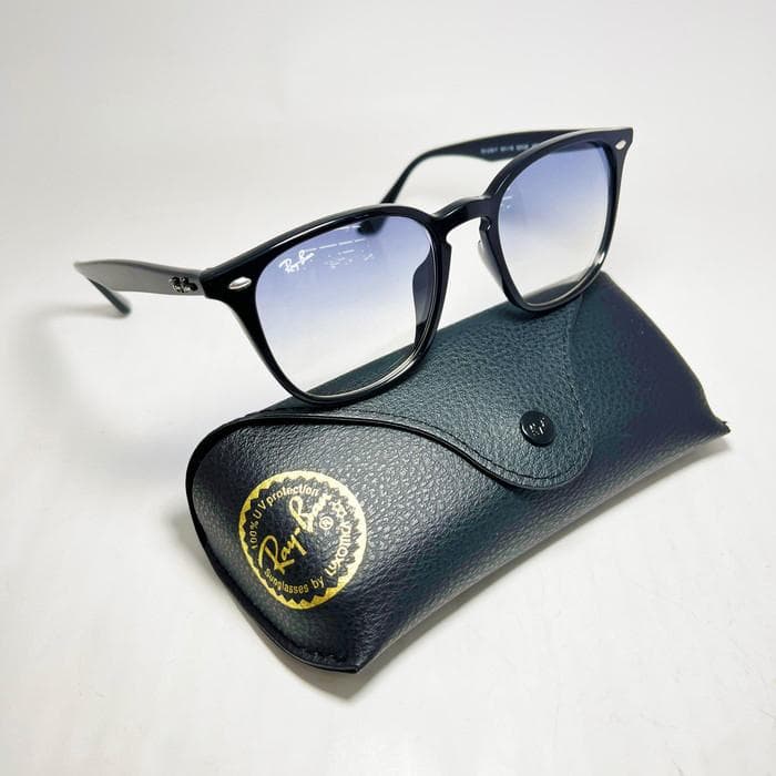 啓之輔さん着用モデル【正規品】レイバンサングラス RB4258F-601/19