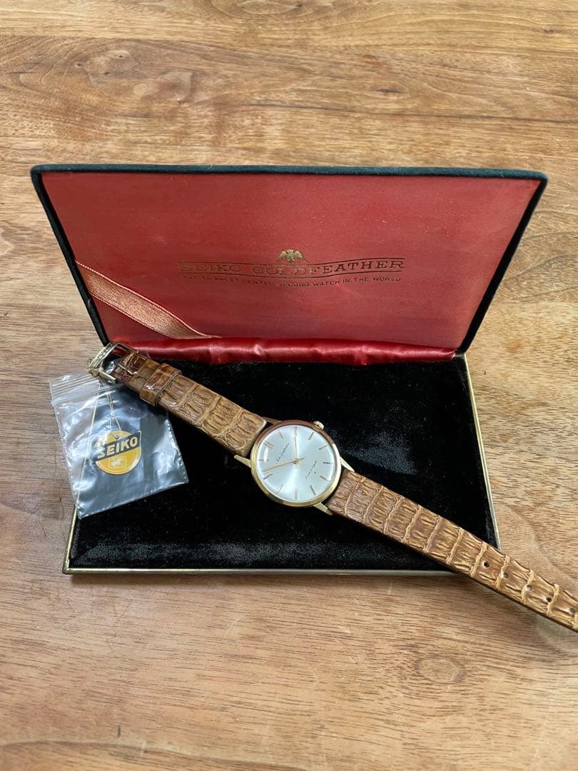 セイコーゴールドフェザー 手巻き 18金無垢 当時タグ 専用薄型化粧箱付