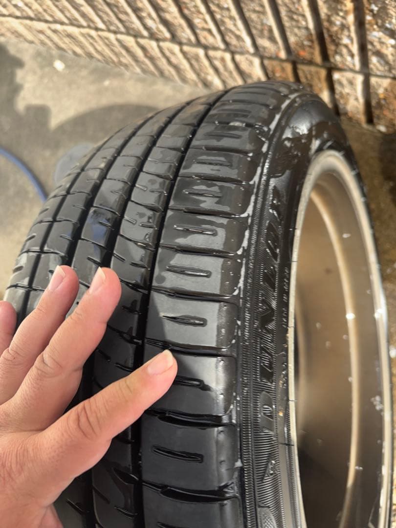 50プリウス 純正Sツーリングタイヤホイールセット　215/45/17R