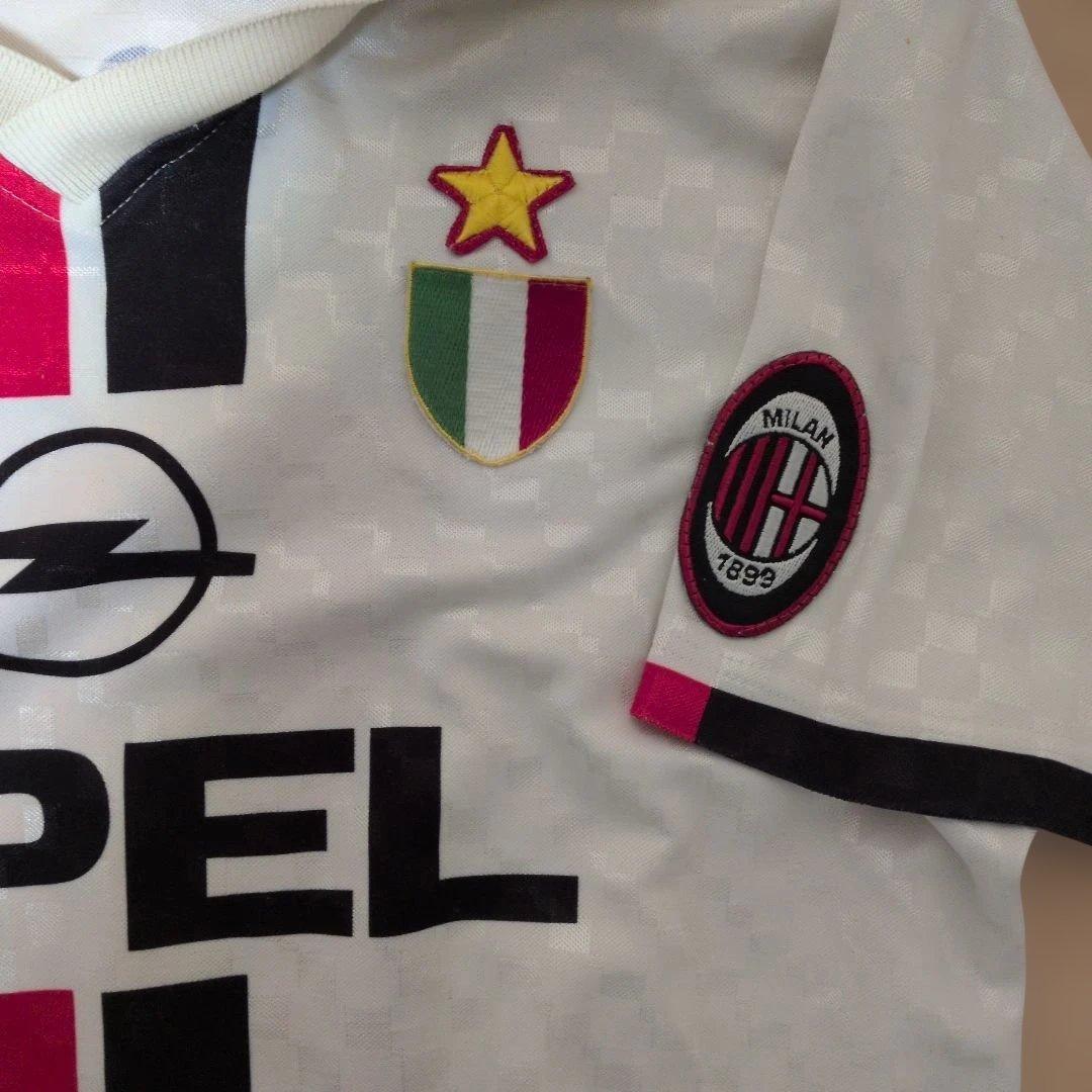 ACミラン ロベルト・バッジョ ユニフォーム - メルカリ