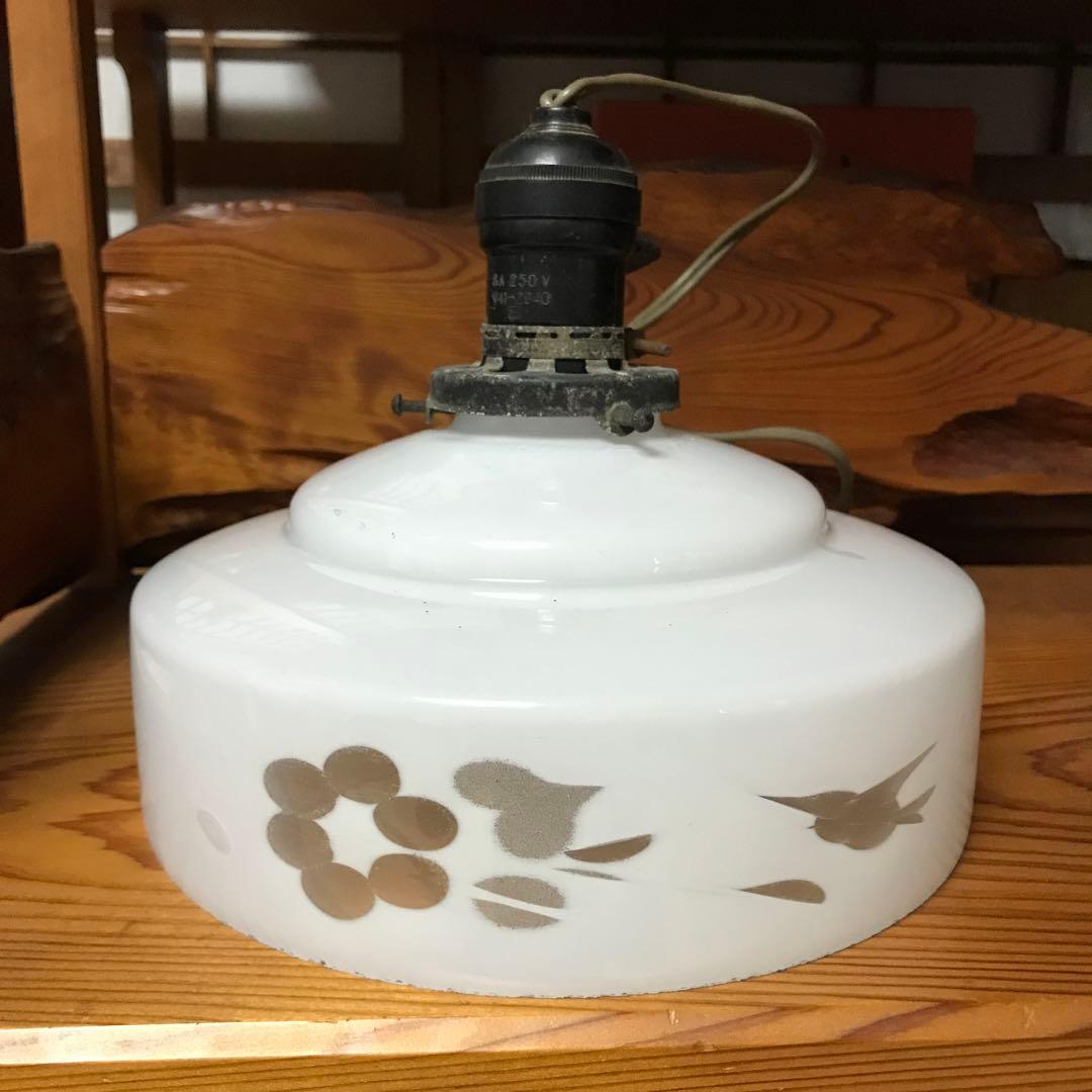 昭和レトロ　ガラス　電気の傘　アンティーク　電笠 ヴィンテージ 昭和レトロ 電笠 ランプシェード ガラス グリーン